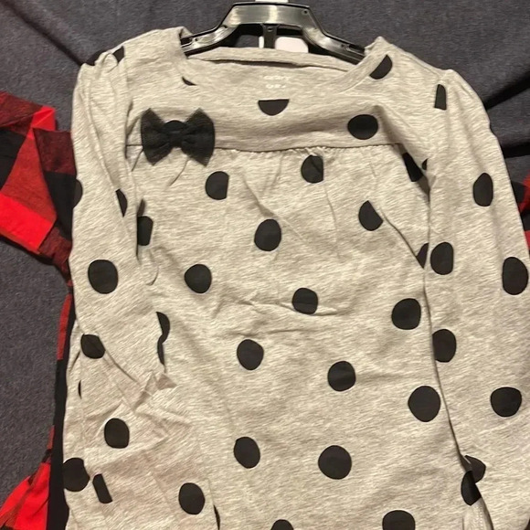 #19 Carters Girls Red Black Checkered Gray and Black Polka Dots Set W/ Leggings - Picture 8 of 12